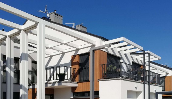 Ostatnie szlify przed odbiorem mieszkań na Osiedlu Zacisze w Komornikach